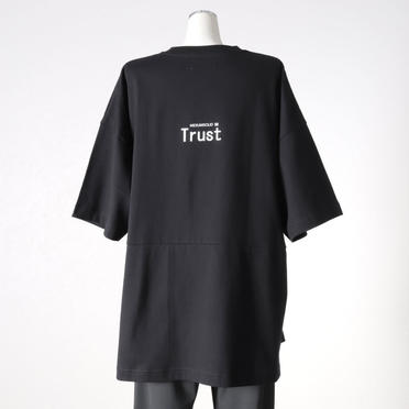 MIDIUMISOLID LOGO PRINT T-SHIRTS　BLACK(Trust) No.1