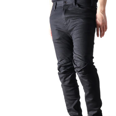 TUCKED KNEE SKINNY DENIM　BLACK No.21