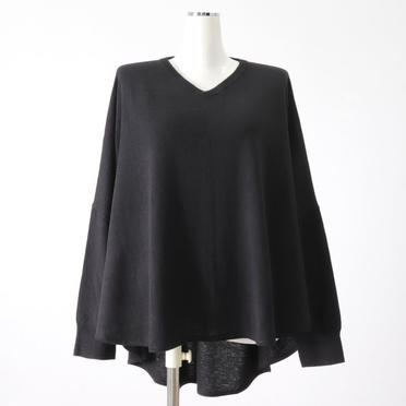 front seem V neck round hem P/O　BLACK No.1