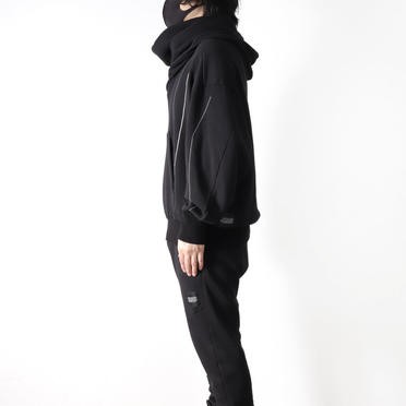 EMBROIDERED BOX HOODIE　BLACK No.17