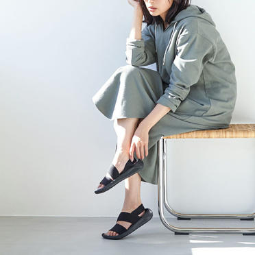 【MICA×CROCS】コラボサンダル　BLACK No.8