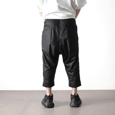 TUCKED CROPPED PANTS　BLACK No.17