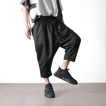 TUCKED CROPPED PANTS　BLACK No.20