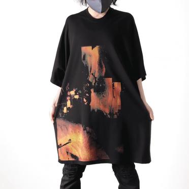 'DUSK' OVERSIZED KITE SS T-SHIRTS　BLACK No.25