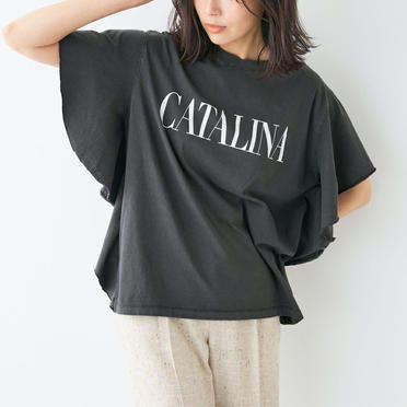 "CATALINA"ロゴプリントフリルT-shirt　SUMIKURO No.7