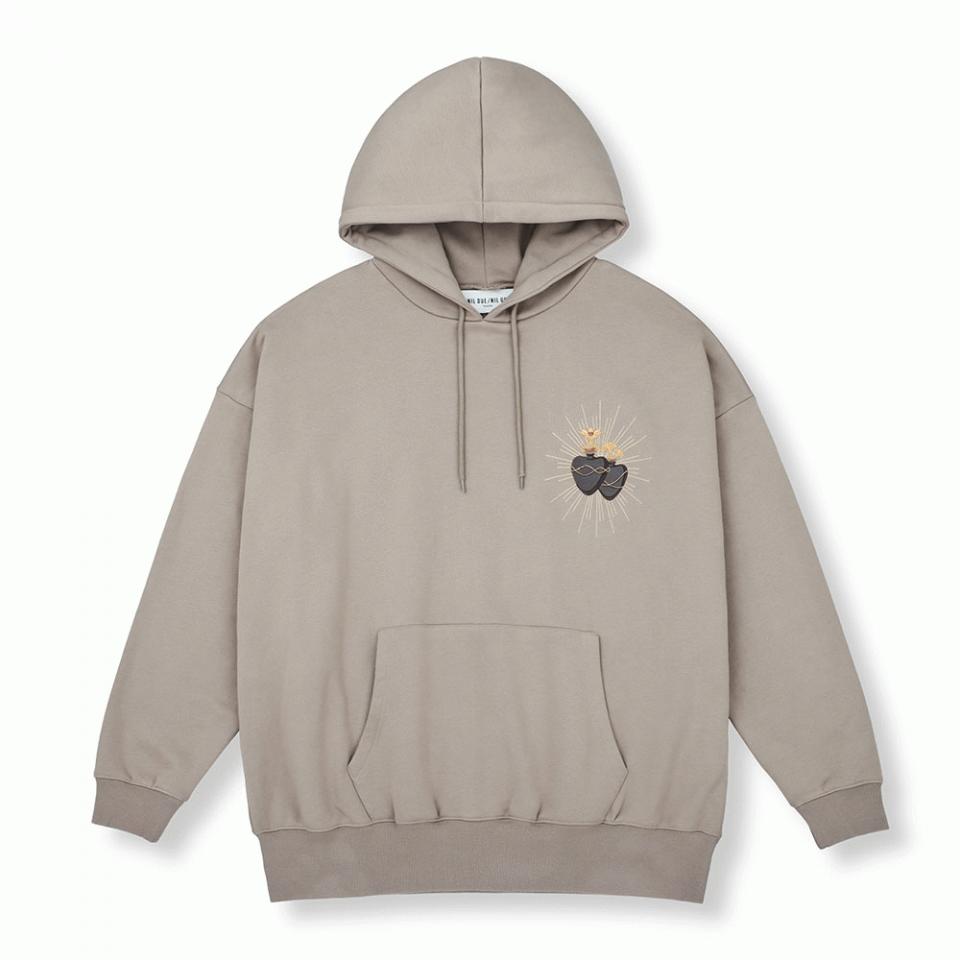 EMBROIDERY HEART HOODIE　GREIGE