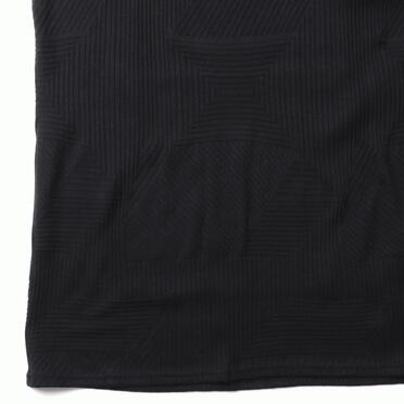 Deformed Stripe Pattern Tank Top　BLACK No.9