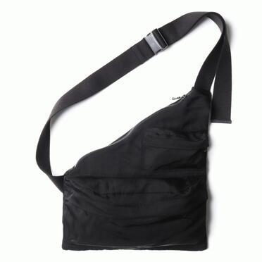 947BGU1 TACTICAL BODY BAG　BLACK No.1