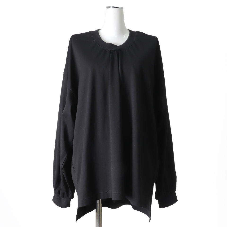 MIDIUMISOLID neck gather point long wide T　BLACK